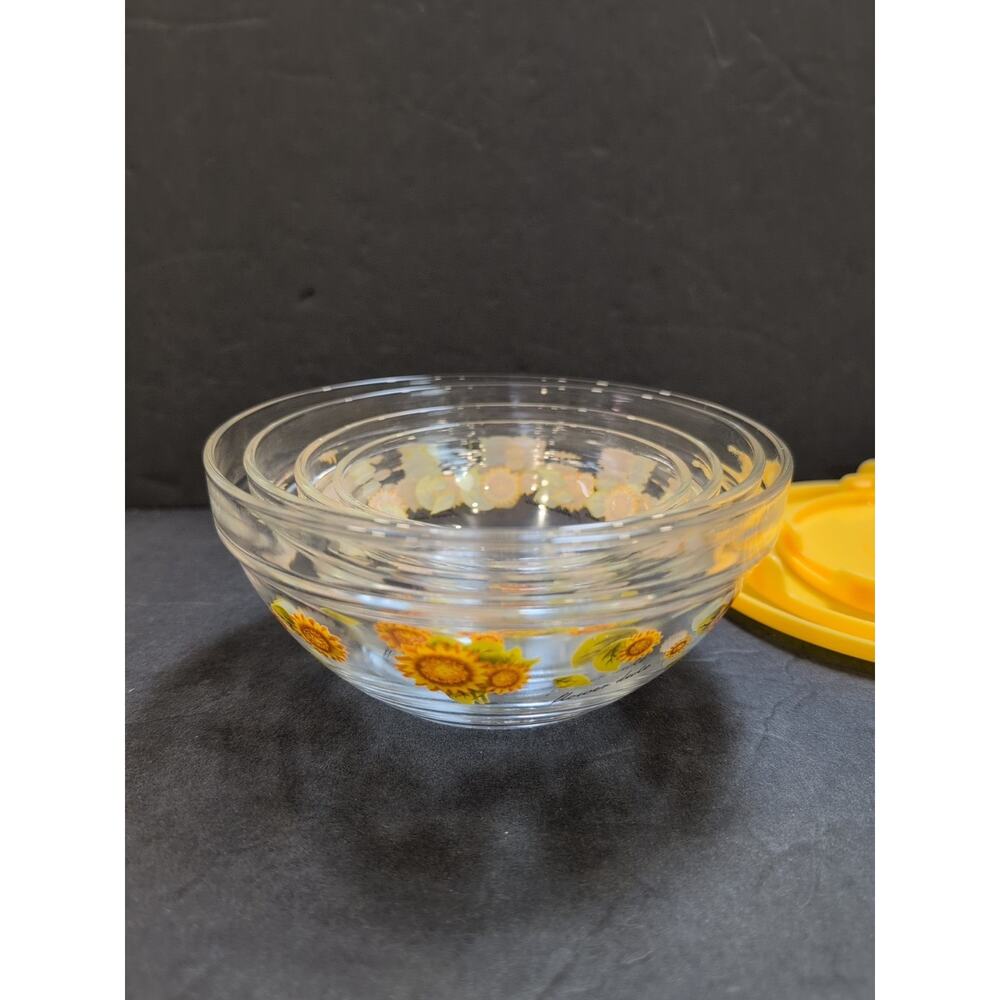 Four Glass Flower Dute Vintage Nesting Bowls Sunflower Design With Lids